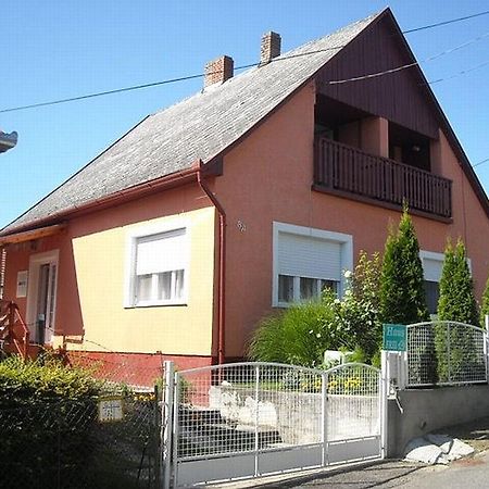 Apartment In Fonyod/Balaton 18580 Camera foto