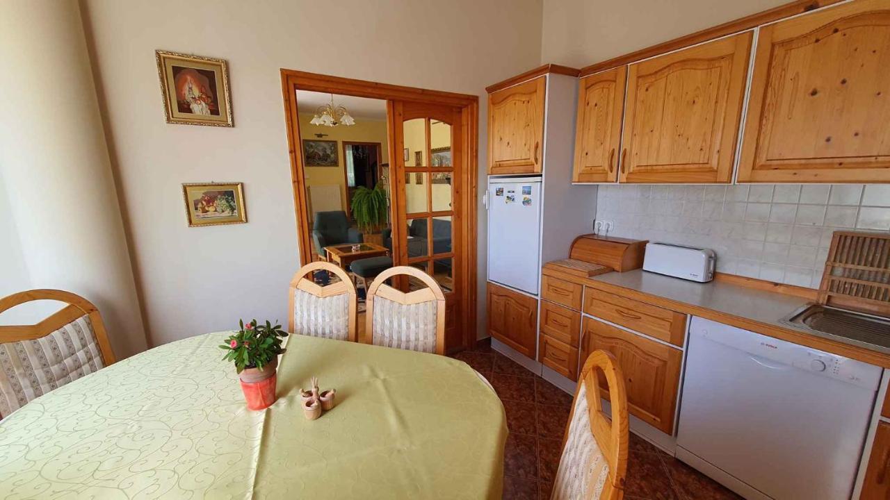 Apartment In Fonyod/Balaton 18580 Esterno foto
