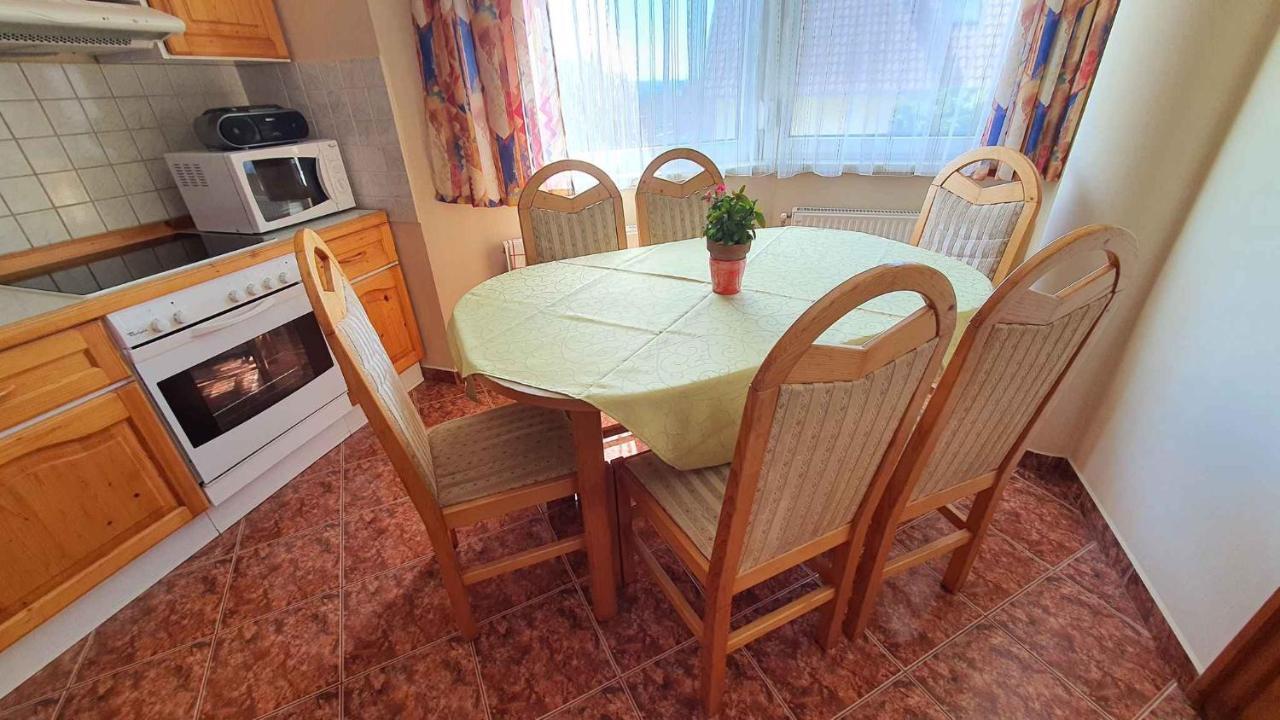 Apartment In Fonyod/Balaton 18580 Esterno foto